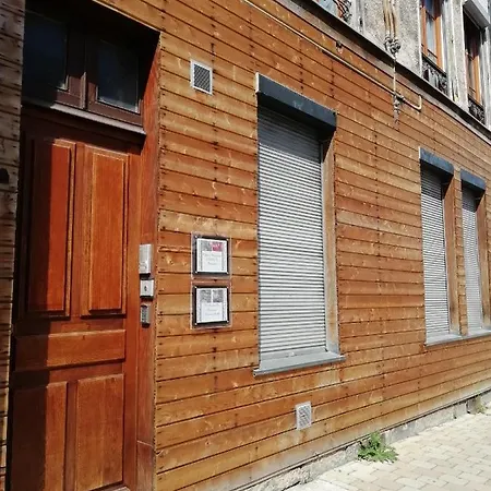 Le Kleber Au Choix Vue Sur Parc Ou Rue Simplicite D'acces, Charme Et Confort Garantis Troyes