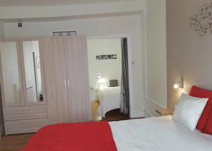 Le Kleber Au Choix Vue Sur Parc Ou Rue Simplicite D'acces, Charme Et Confort Garantis